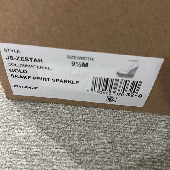 NEW in box Jessica Simpson Snake Sparkle Print Platform - Picture 6 of 6